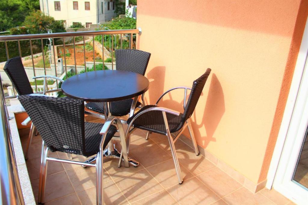 Apartment Visum Primošten Exterior foto
